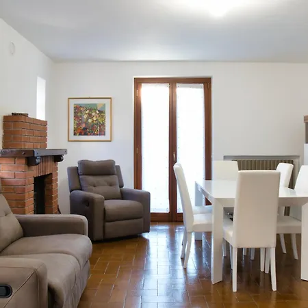 Casa Esino - Fresh Mountain Escape Lejlighed